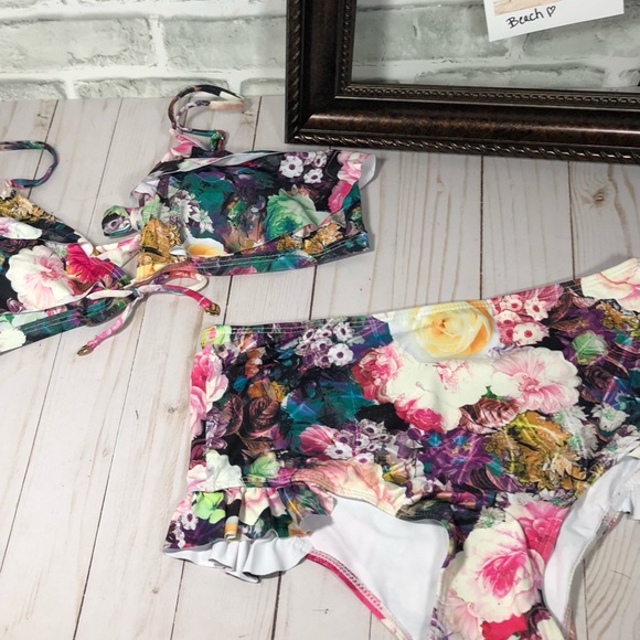 Colorful, Floral High-Waisted 2 Piece Swimsuit - Size Medium - Picture 3 of 13